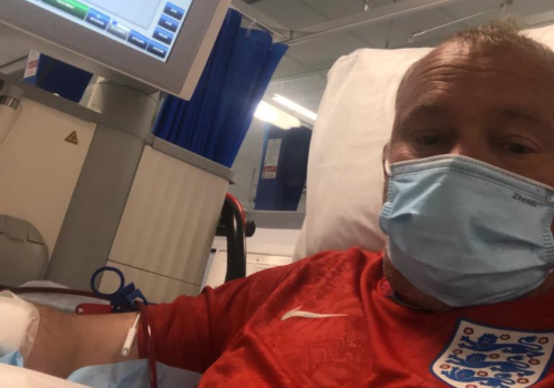 Lee undertaking a dialysis session.